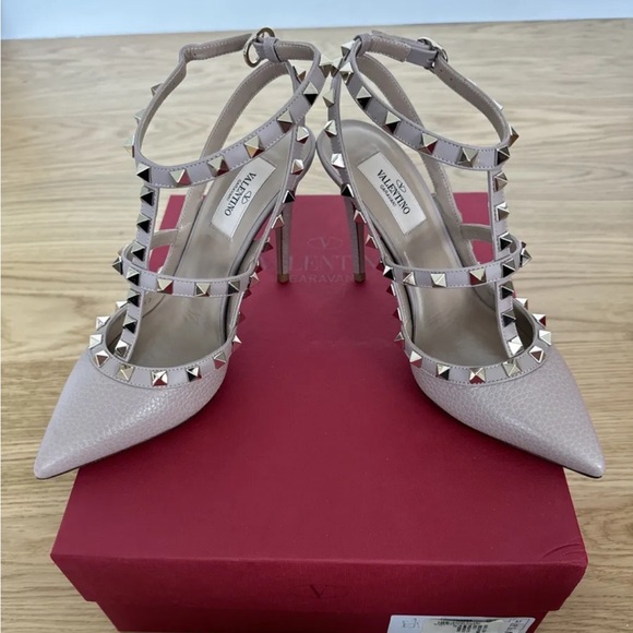 Valentino Garavani Rockstud Ankle Strap pump in leather | size: 37 (US 7) - Picture 1 of 14